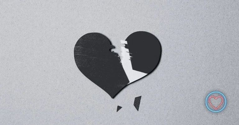 12 Signs Your Relationship Is Heading Toward a Breakup